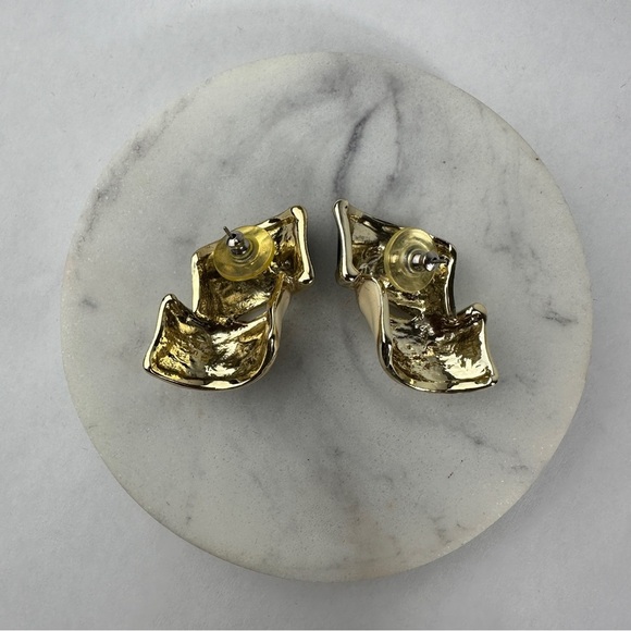 Vintage Earrings - Picture 3 of 5